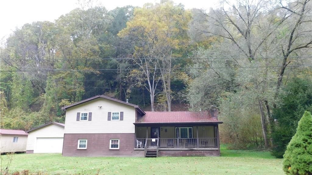 1051 Ferrell Holw Rd  