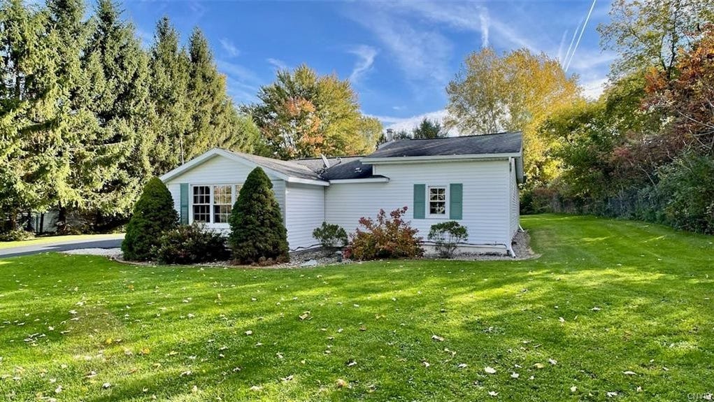 7212 North Brickyard Road, Baldwinsville, NY 13027 House for Sale