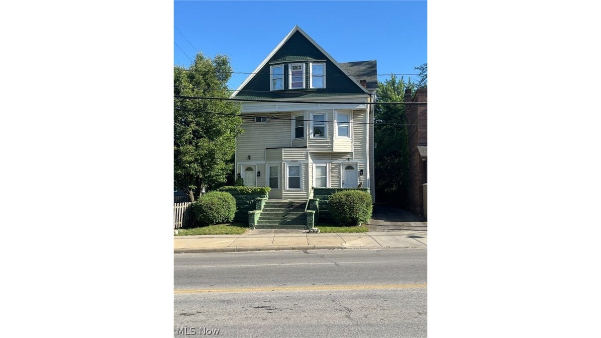10808 ST CLAIR Ave  