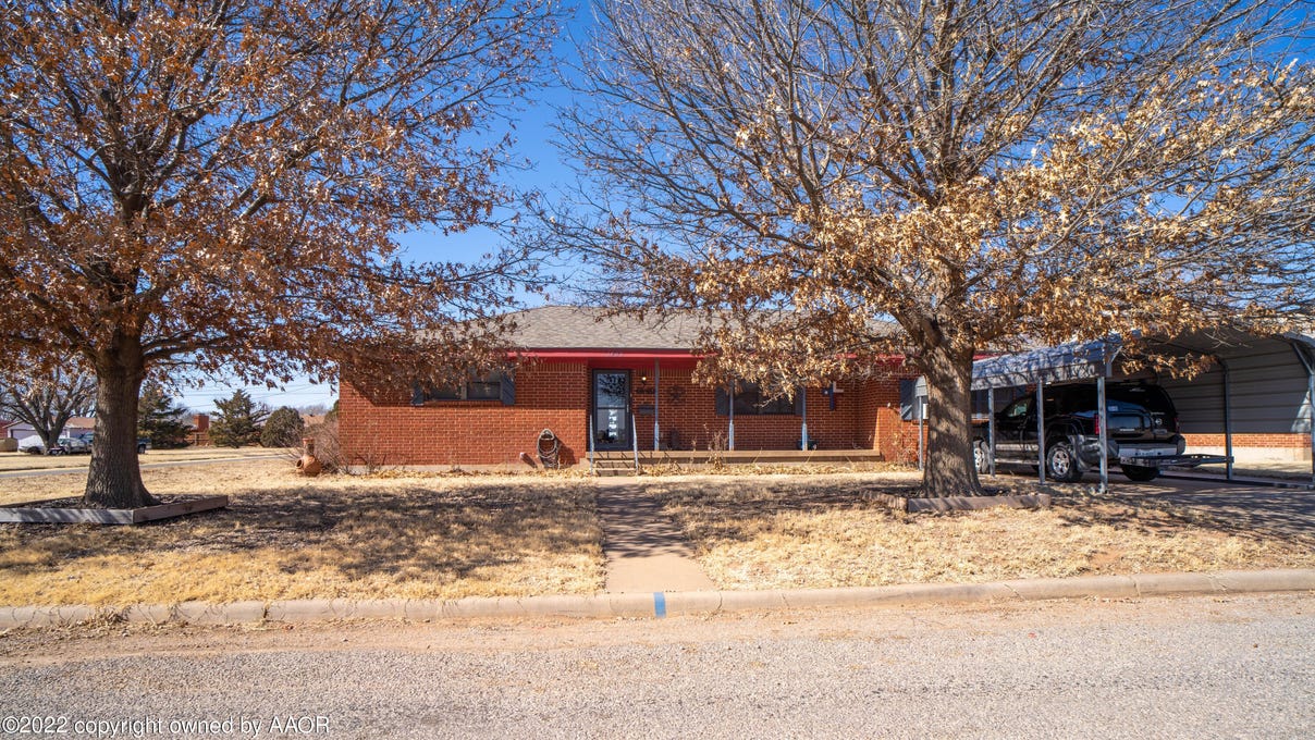 1805 El Paso Street, Wellington, TX 79095 House for Sale