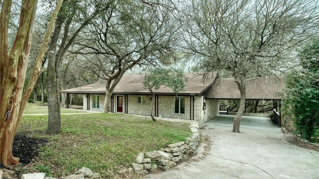 Lockhart, TX 78644, Address available on request House for Rent