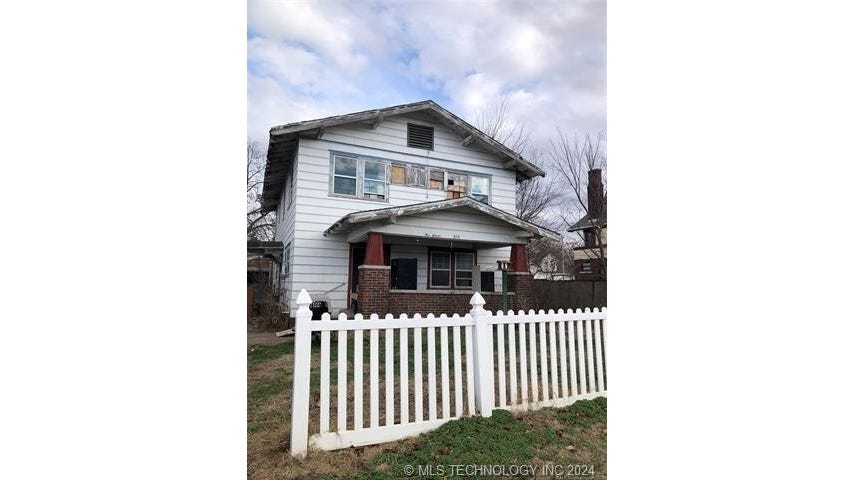 511 N Okmulgee Ave  