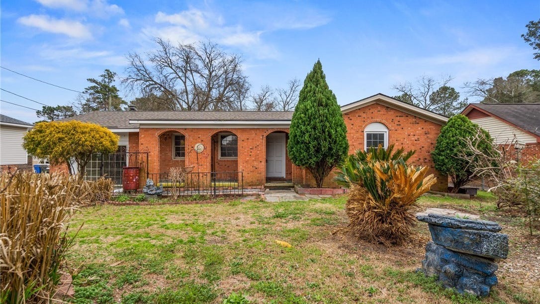 1209 Strickland Brg Rd  