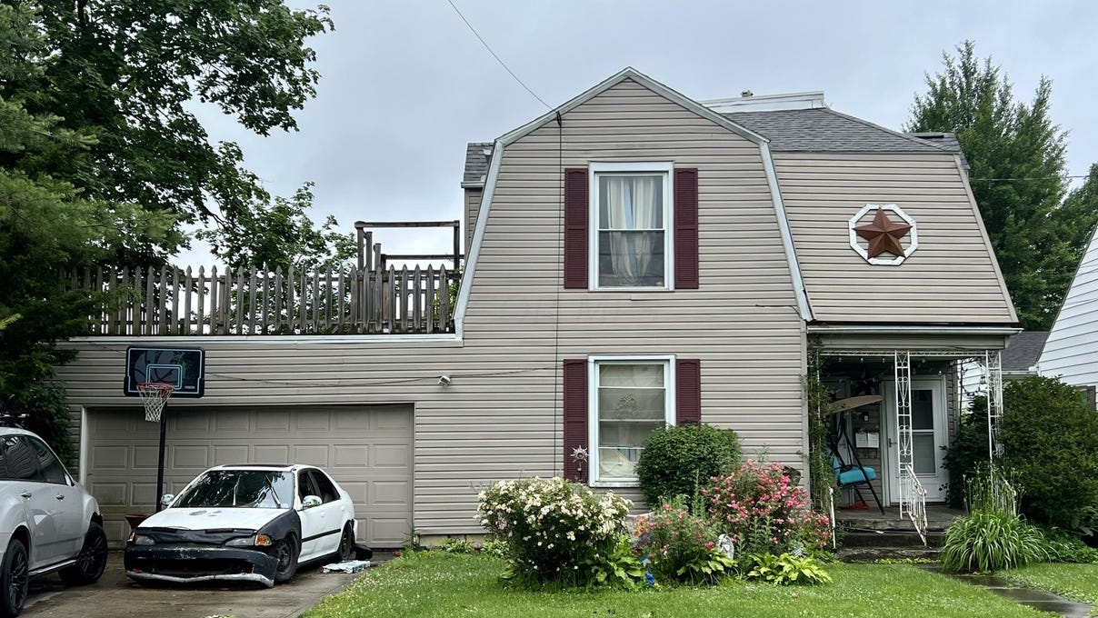 557 Smt St  