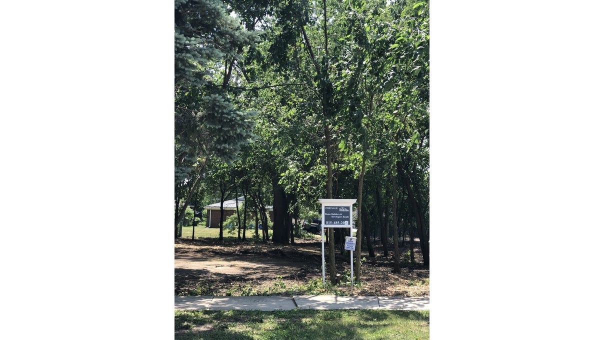 Lot 2 Willowcrest Commons Willowcrest Ln  