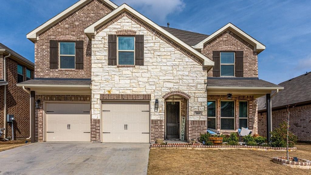 3809 Heather Meadows Drive, Fort Worth, TX 76244 House for Sale
