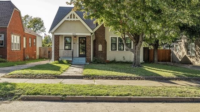 836 S Indianapolis Ave  