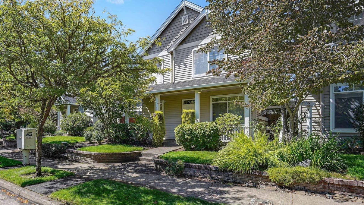 6253 SW Arbor Grv Dr