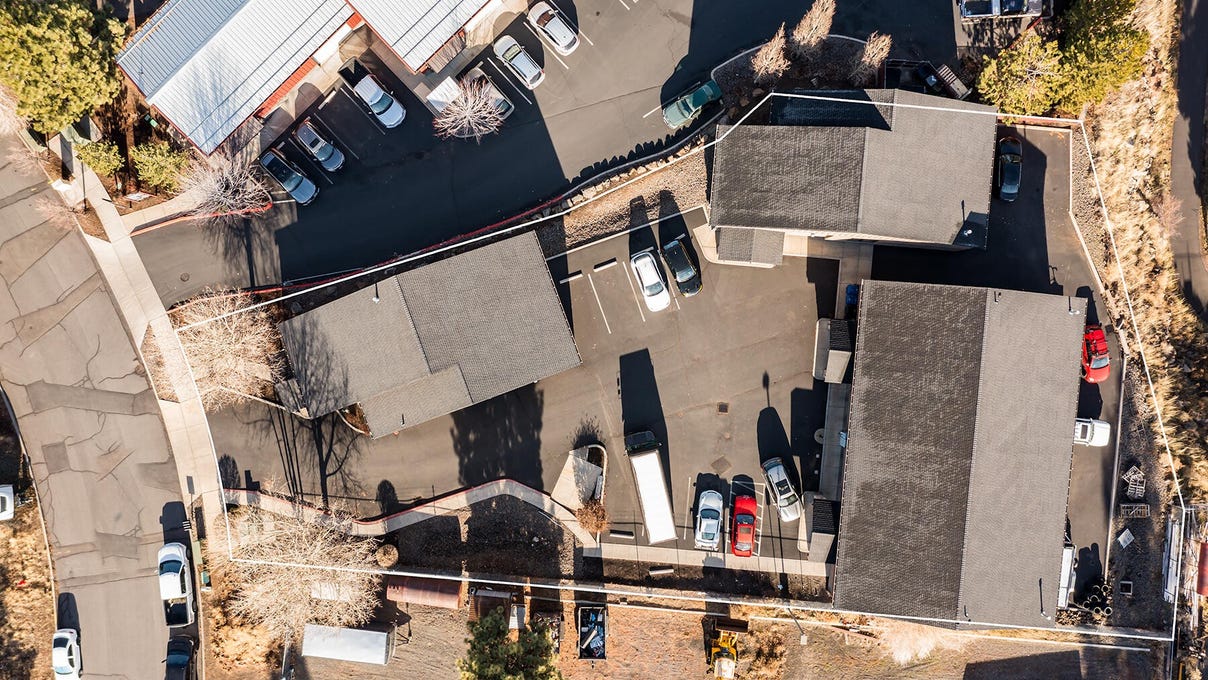 56 SE Bridgeford Blvd  