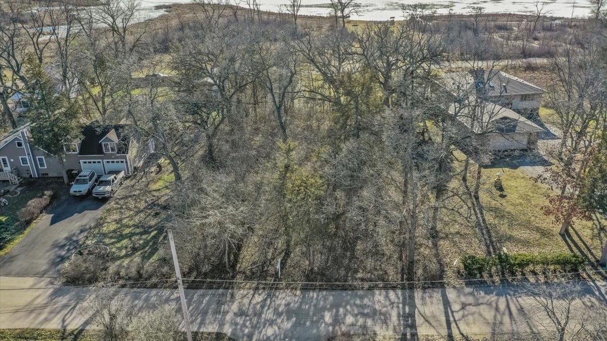 41016 N Rdg Cir  