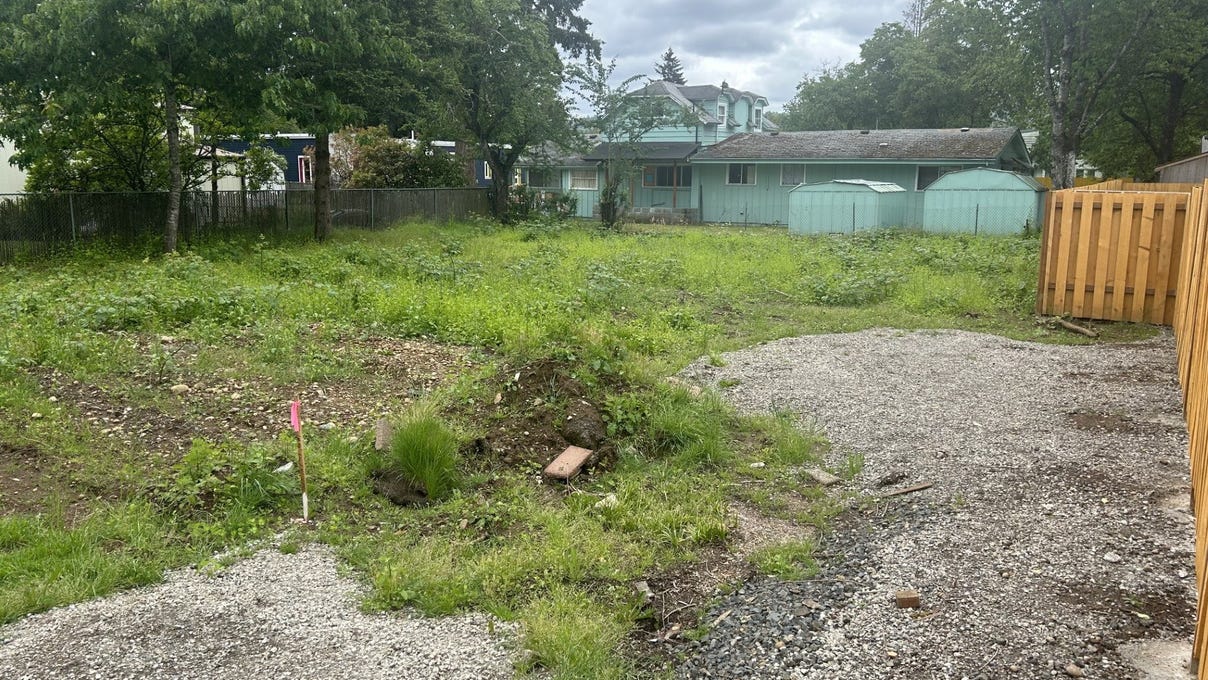 10224 SE SCHILLER ST