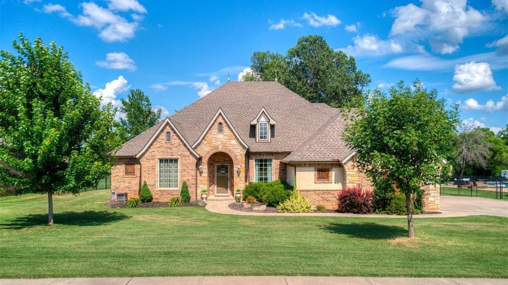 2362 Cornerstone Dr  