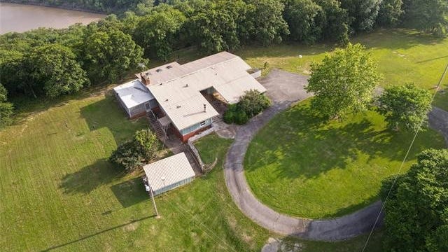 418391 E 1215 Rd