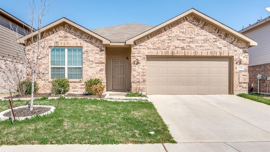 6236 Jackstaff Dr