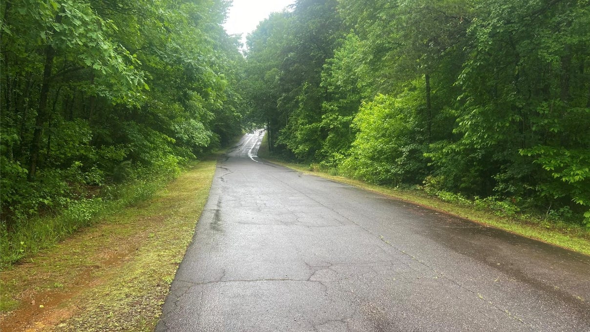 4453-b Side Mockingbird Ln