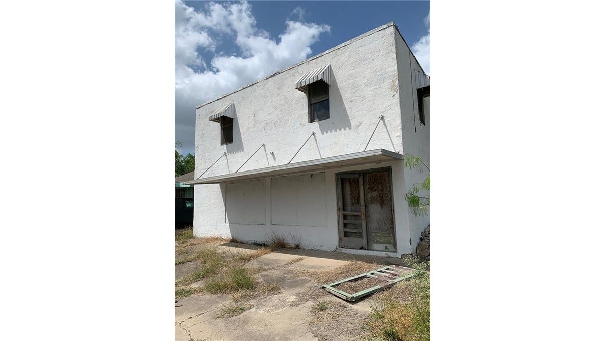 112 W Washington Ave W