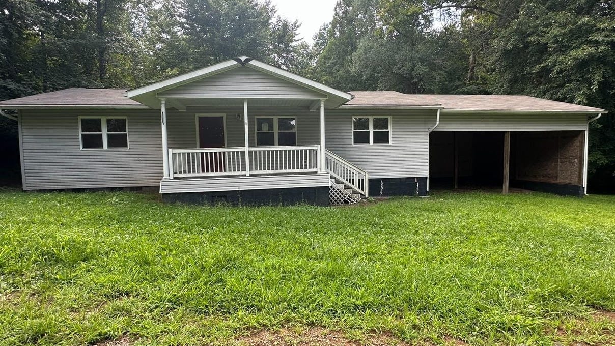 3489 Wilkesboro Hwy  