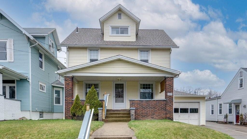 2459 South Arch Ave, Alliance, OH 44601 House for Sale