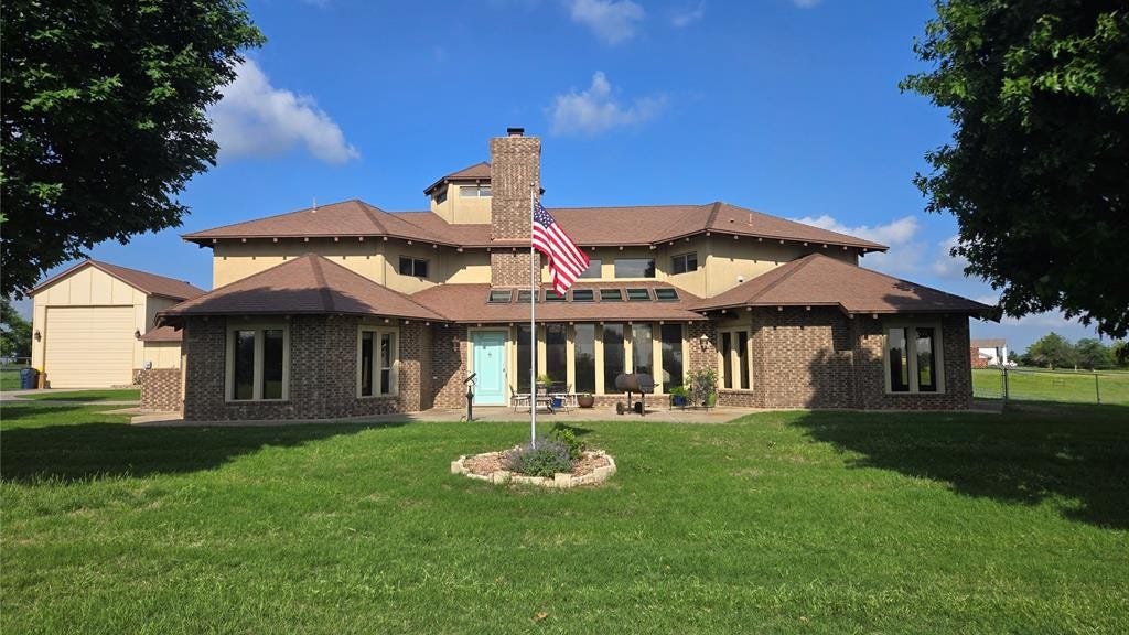 12201 S RIVERVIEW Rd  