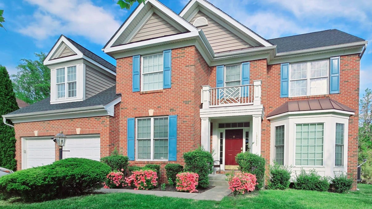 19237 Potomac Crst Dr  