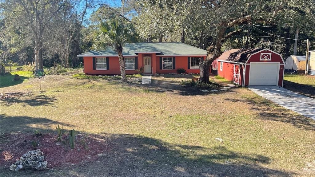 130 N Hawthorne Drive, Inglis, FL 34449 House for Sale
