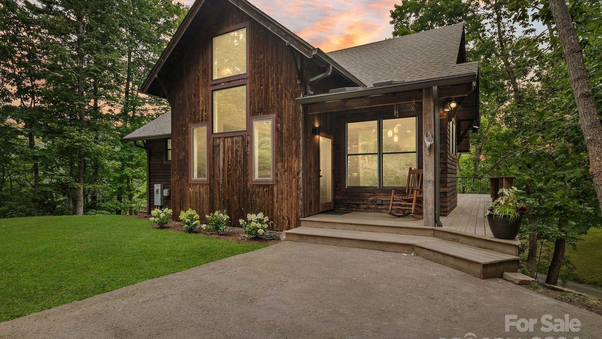 16 Bent Creek Preserve Rd  