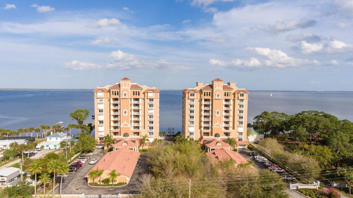 3203 S Washington Avenue, Apt 503, Titusville, FL 32780 Apartment for