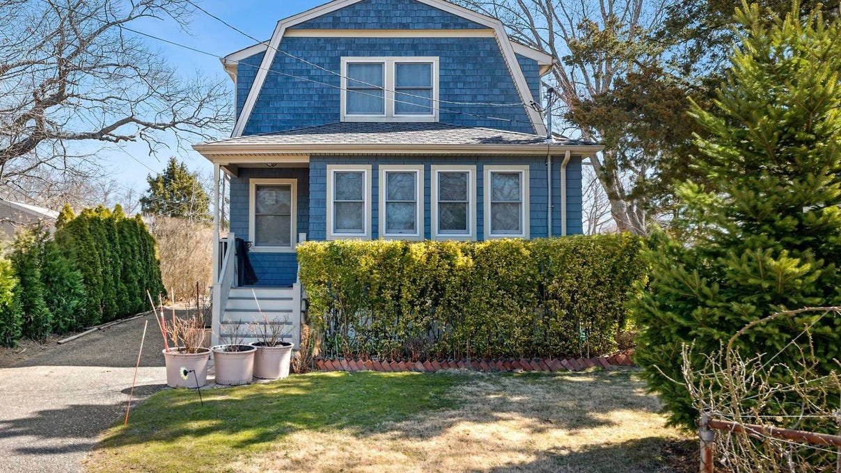36 Wood Rd Trl