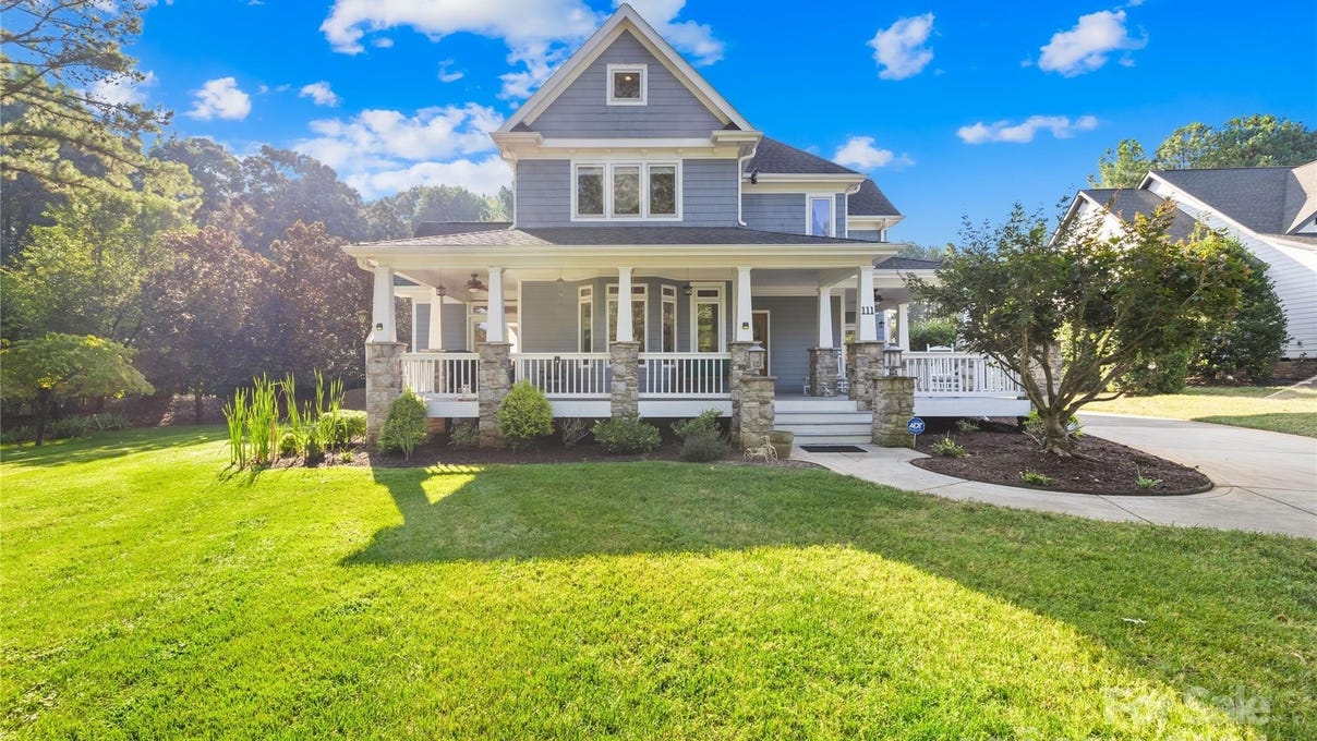 111 Yellow Jacket Cir  