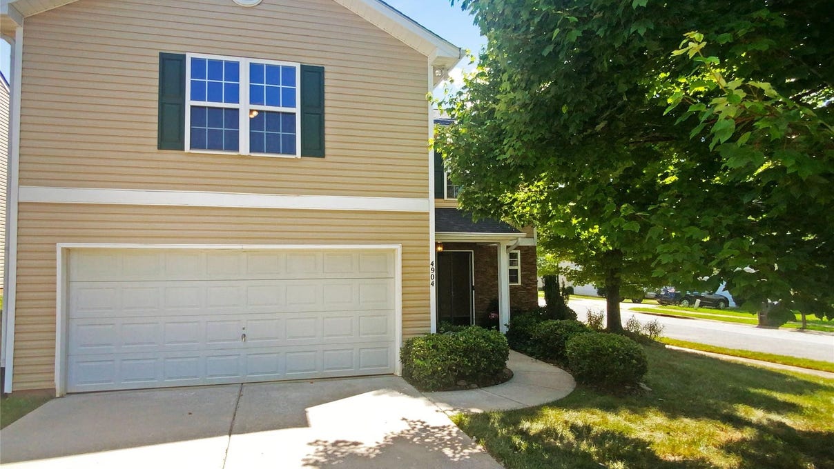 4904 Patricia Ann Ln  