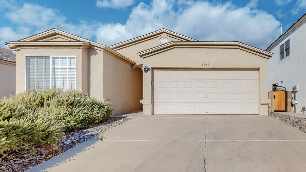 8043 BLUFFS EDGE Street NW, Albuquerque, NM 87120 House for Sale