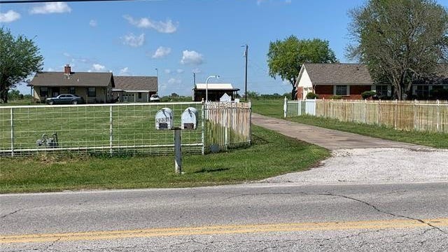 5303 E 86th St North  