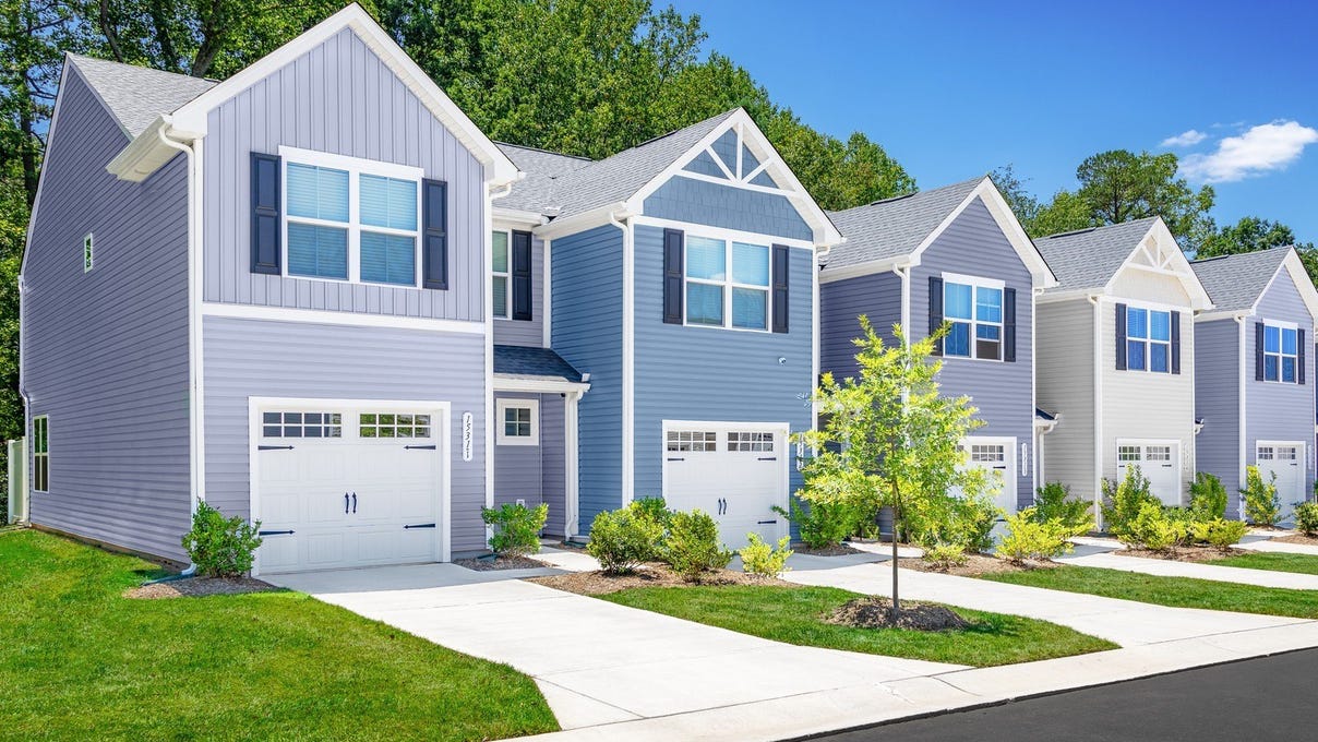 1523 39th Avenue Loop NE Unit 3  