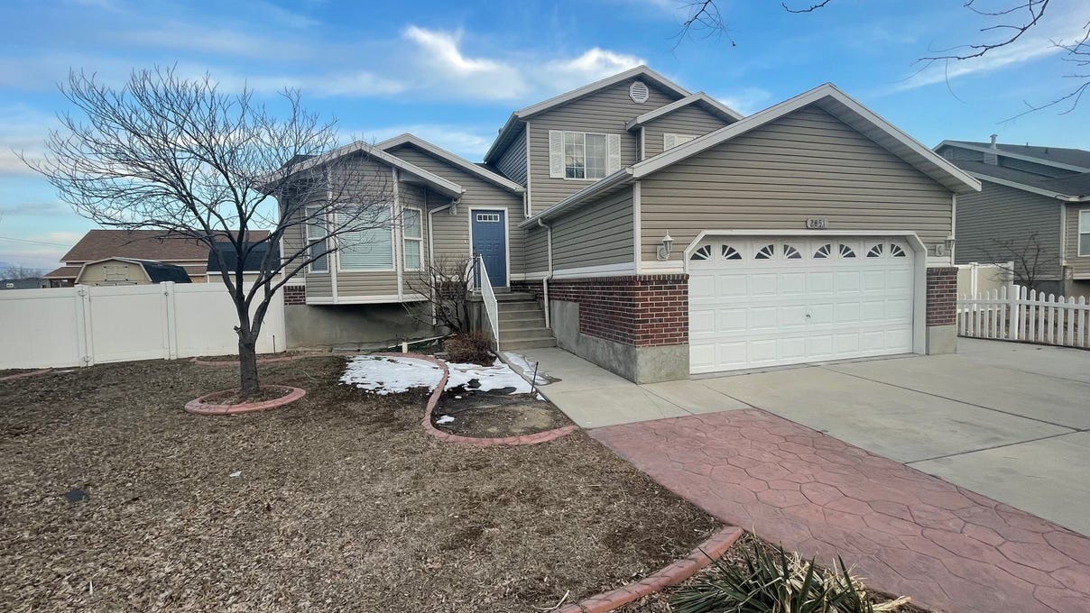 2851 S ENSIGN PARK DR, Magna, UT 84044 House for Sale