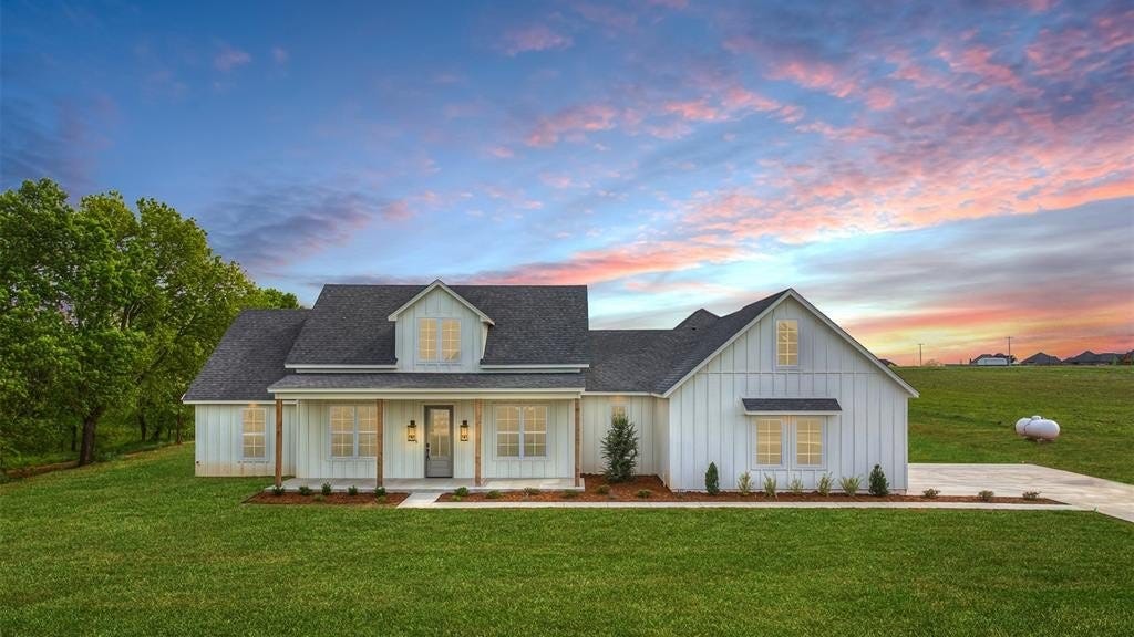 11161 W Industrial Rd