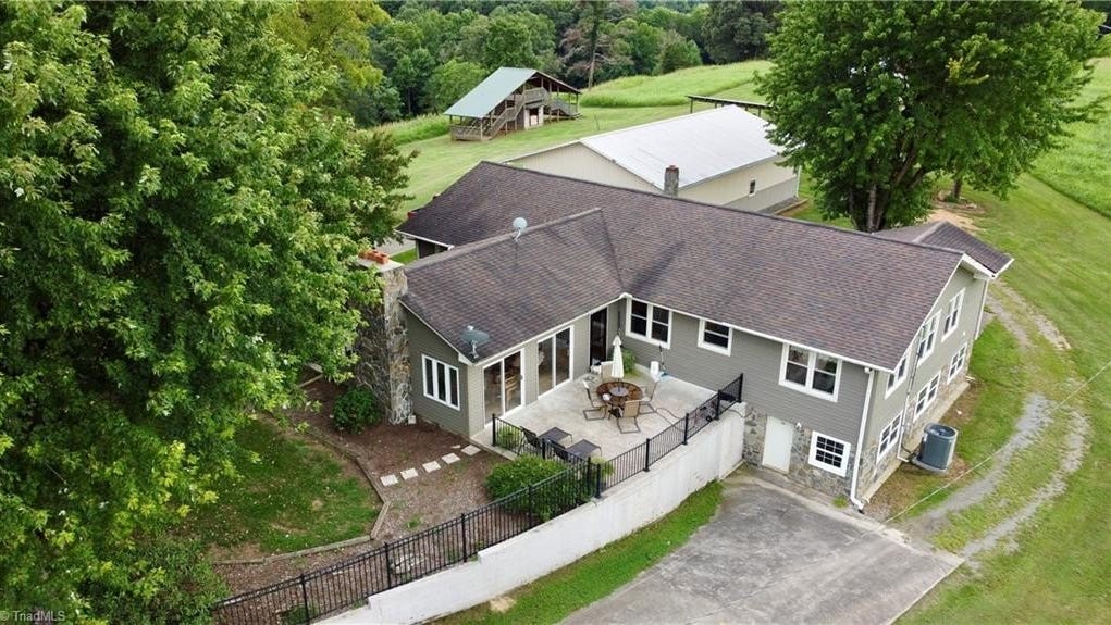 155 Skeet Clb Ln  