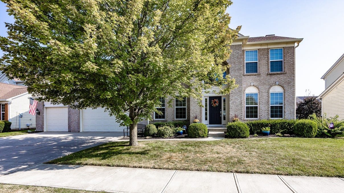 686 Burgess Hill Pass  