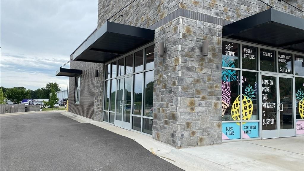 1345 Henri De Tonti Unit A  