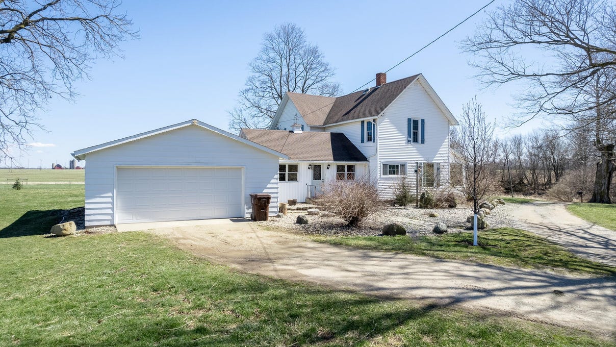 10908 W Maple Rpds Rd  