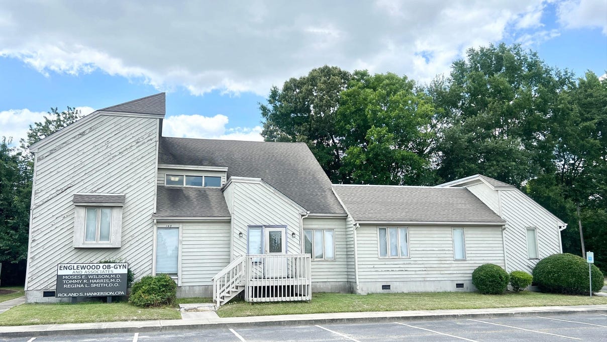 140 N Englewood Dr  