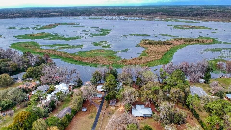 5687 W Riverbend Road, Dunnellon, FL 34433 House for Sale realestate