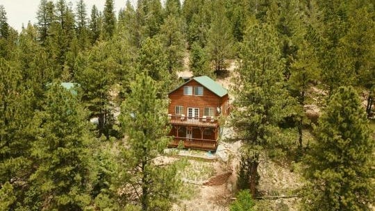 110 N Apache Loop