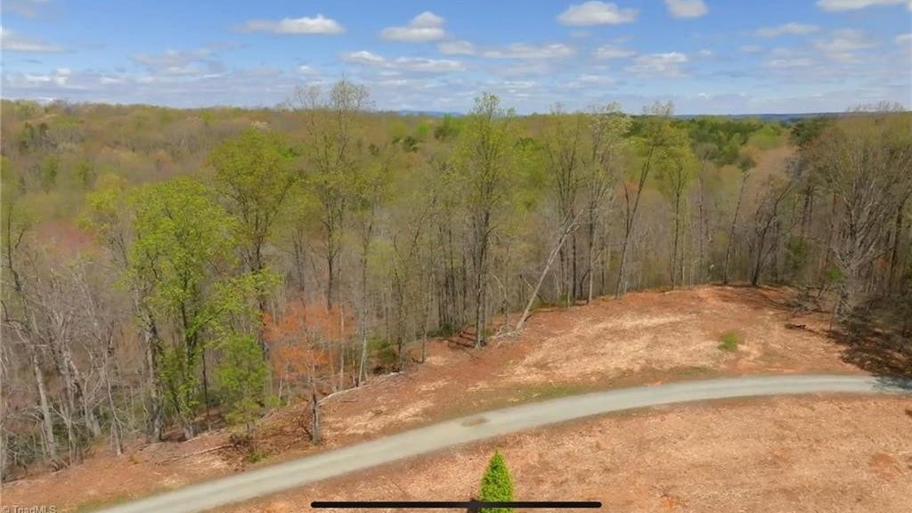 2d Jimmie Bullins Rd  