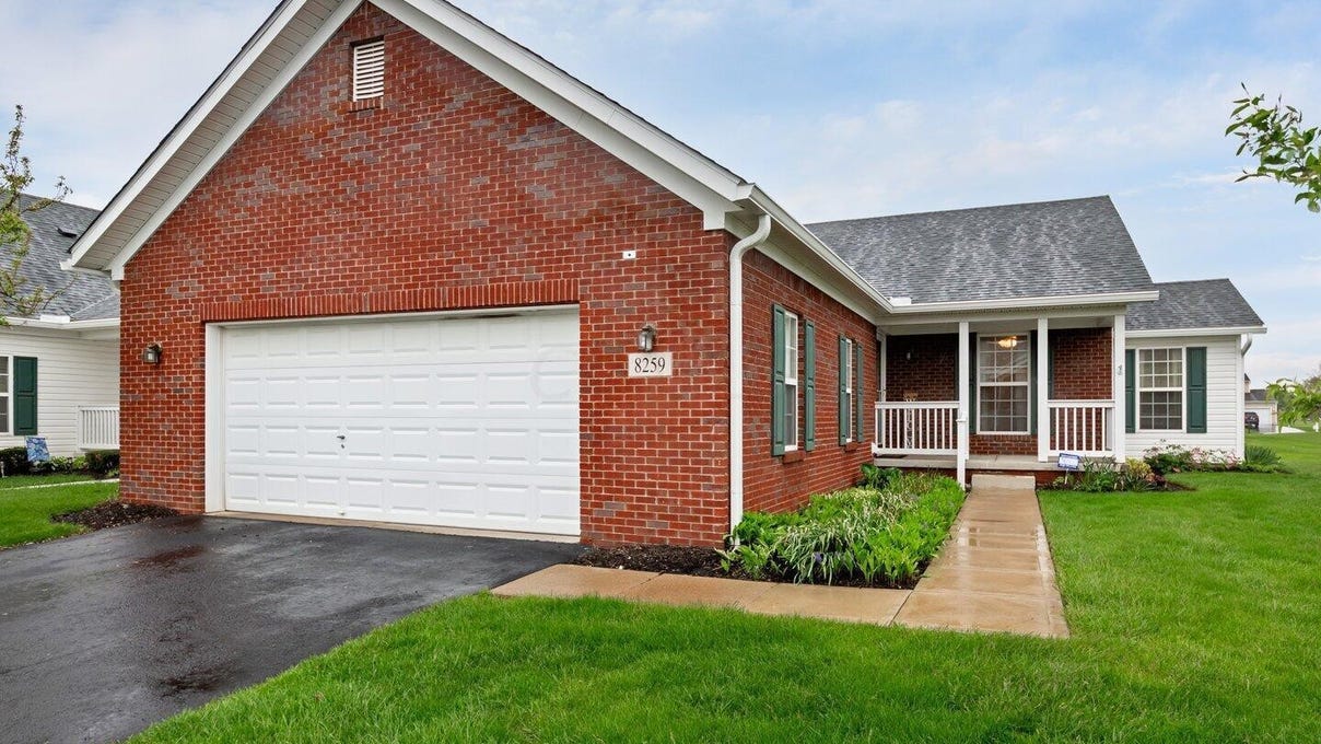8259 Kingfisher Lane, Pickerington, OH 43147 Apartment for Sale