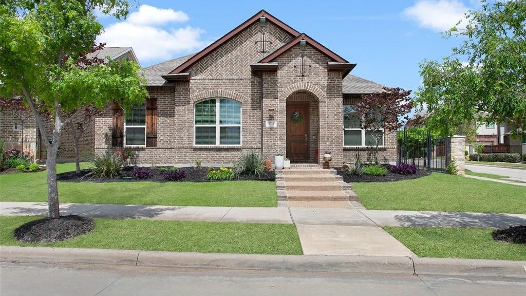 3711 Plum Vista Place, Arlington, TX 76005 House for Sale realestate