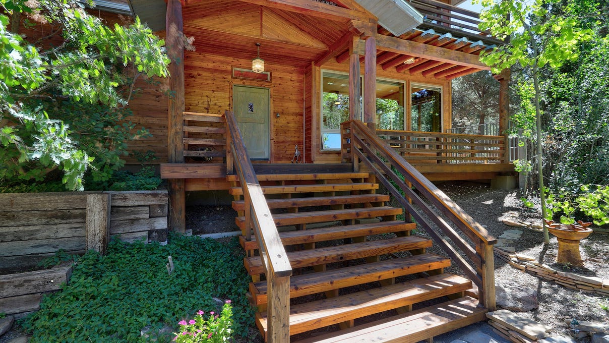 11 15 Anne Pickard Ct