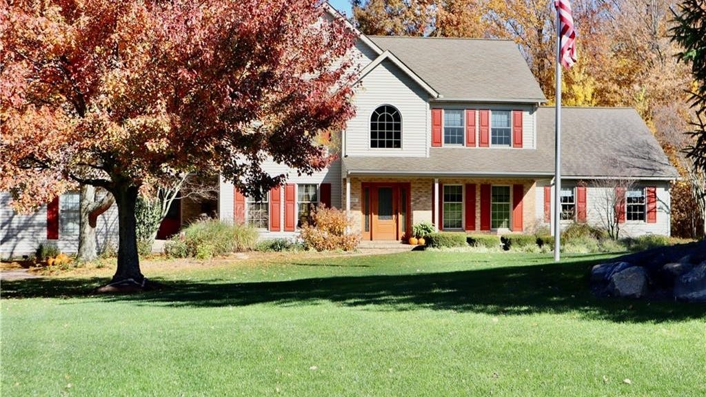 7054 STONEY TRACE Lane, Erie, PA 16510 House for Sale