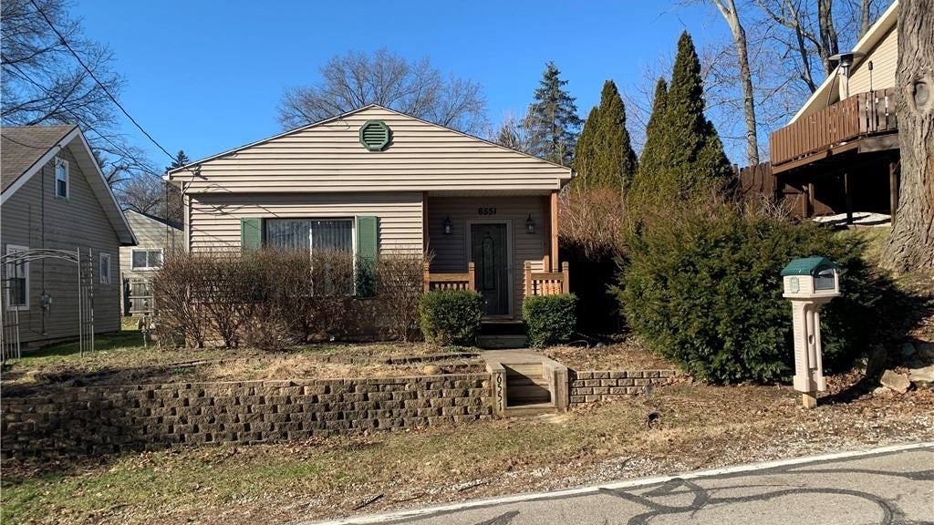 6551 Westshore Dr, Kent, OH 44240 House for Sale