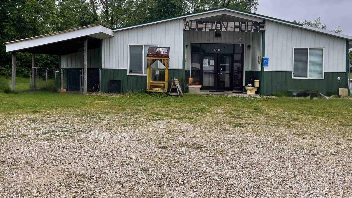 2563 2539 State Rd 37