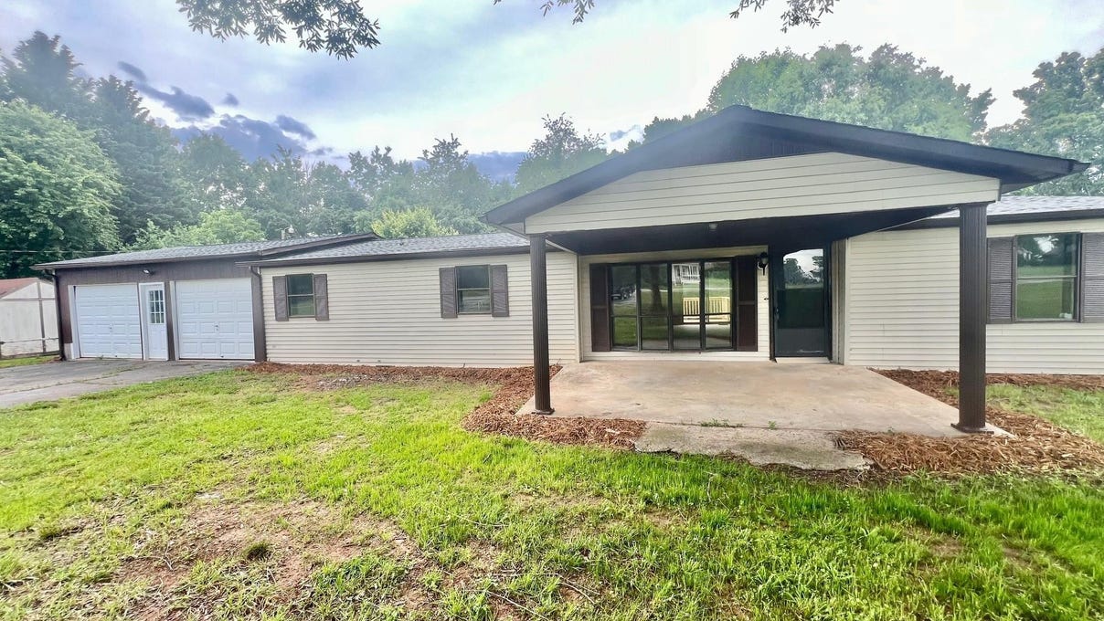 3164 Cheatham Frd Rd  